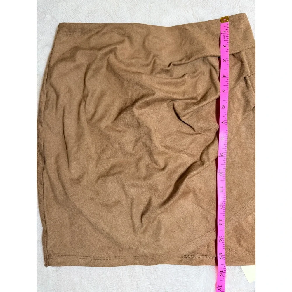 NWT Halara Brown Suede Ruched Mini Skirt Womens Small Crossover Front - Picture 8 of 8